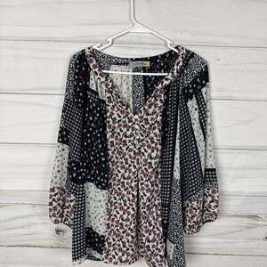 Figueroa & Flower Floral Mixed Print Lace Back Boho Blouse